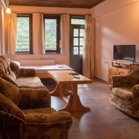 Комплекс Водопада Hotel Khrabrino Kamer foto