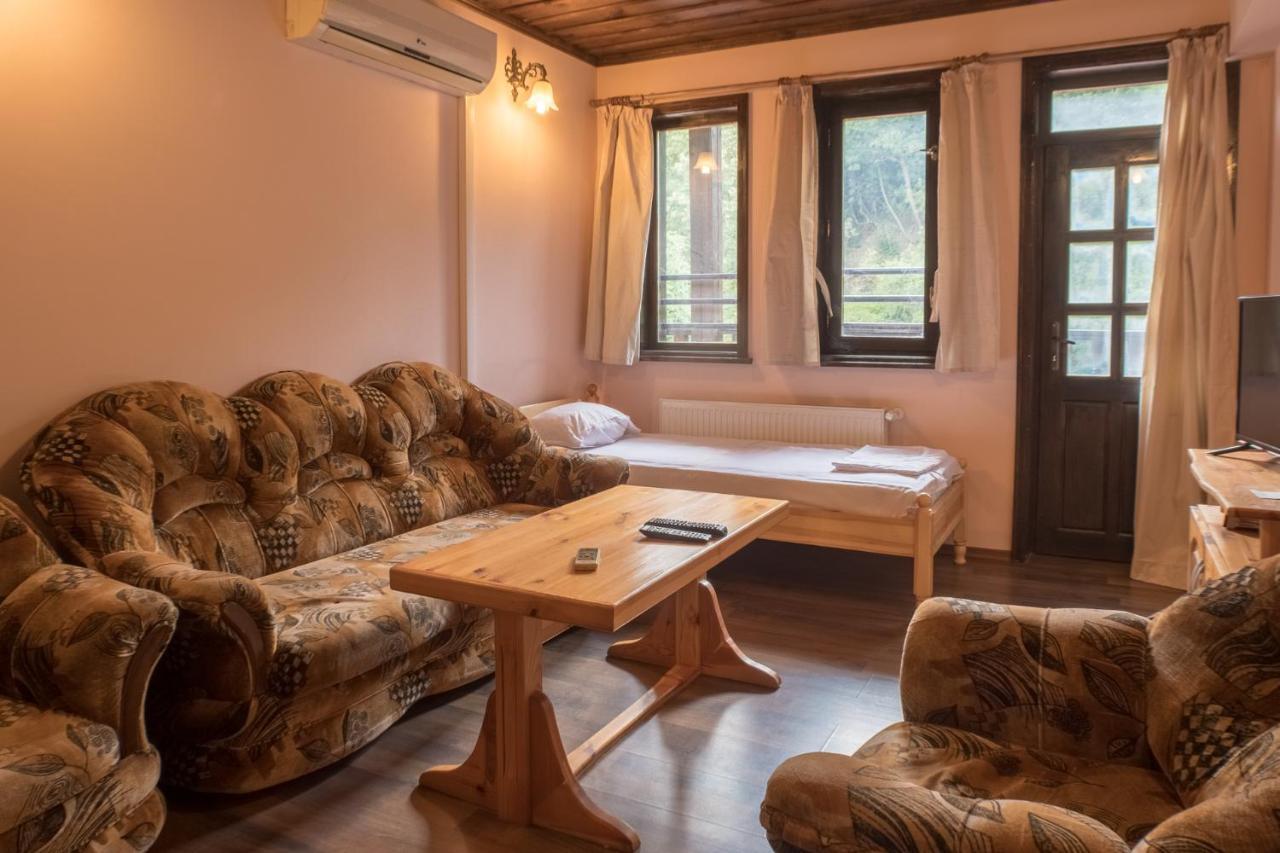 Комплекс Водопада Hotel Khrabrino Kamer foto