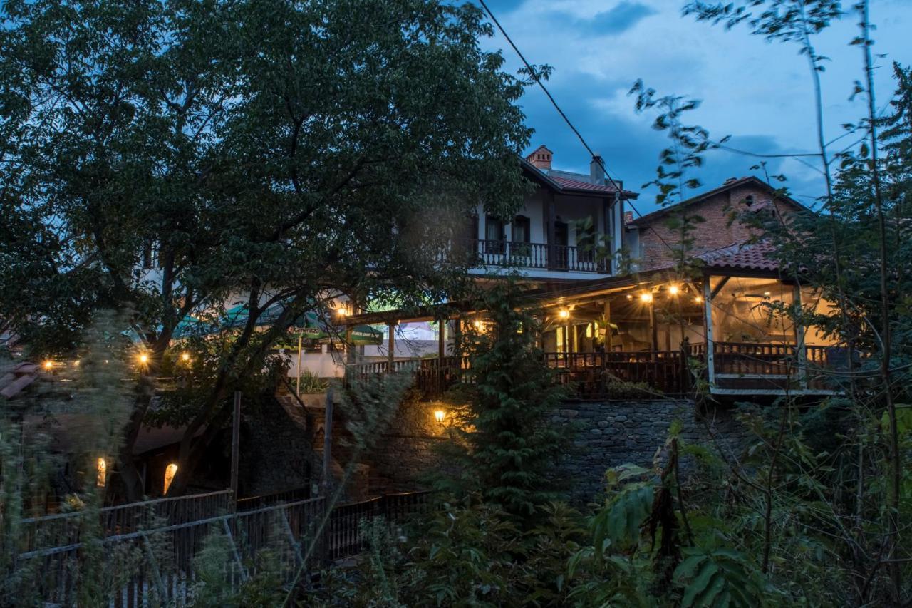 Комплекс Водопада Hotel Khrabrino Buitenkant foto